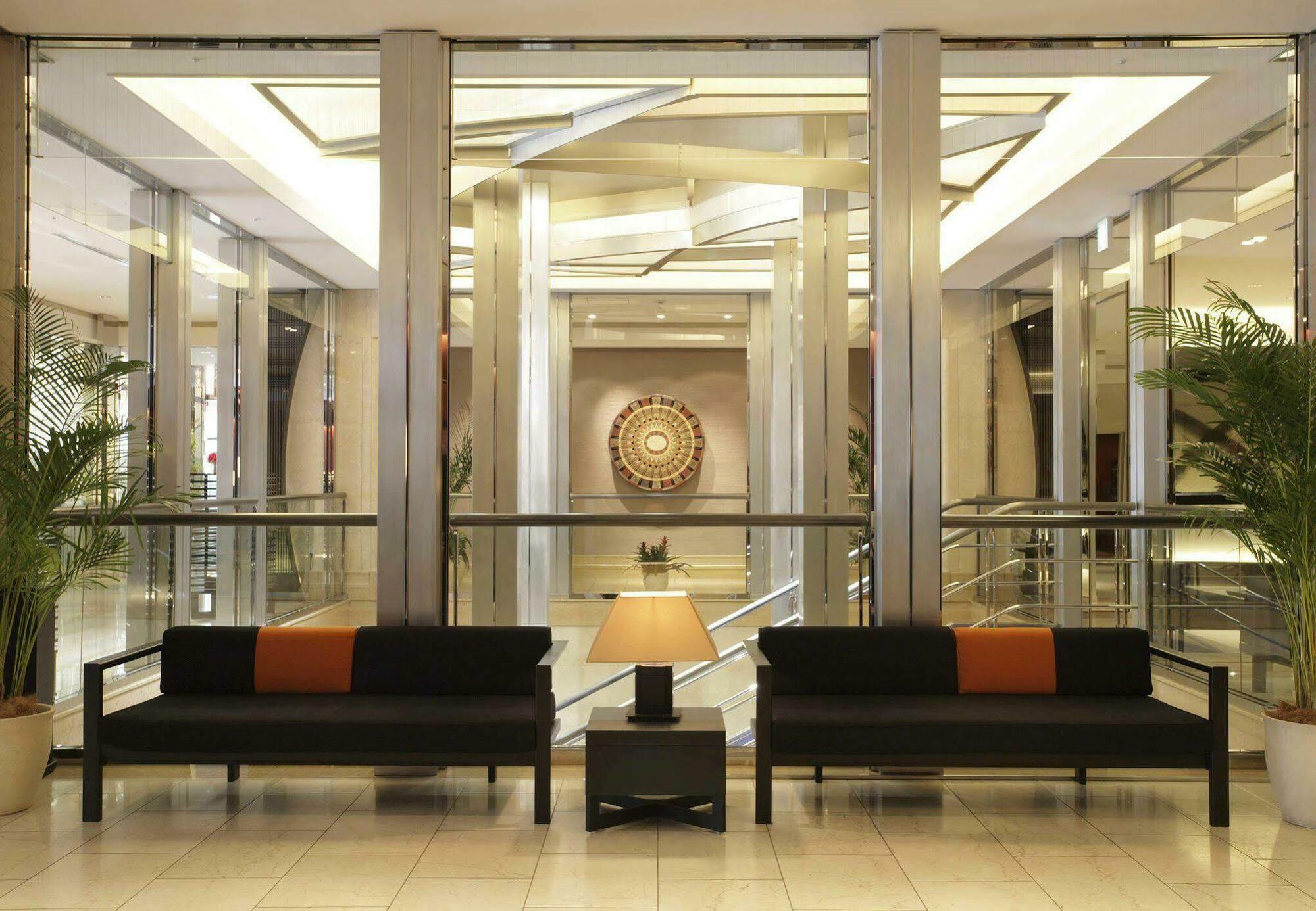 Courtyard By Marriott Tokyo Ginza Hotel Zewnętrze zdjęcie